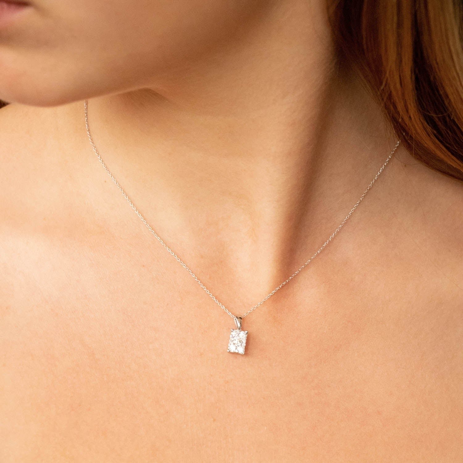 Necklace and Pendant with 0.50ct Diamonds in 9K White Gold - Image 2