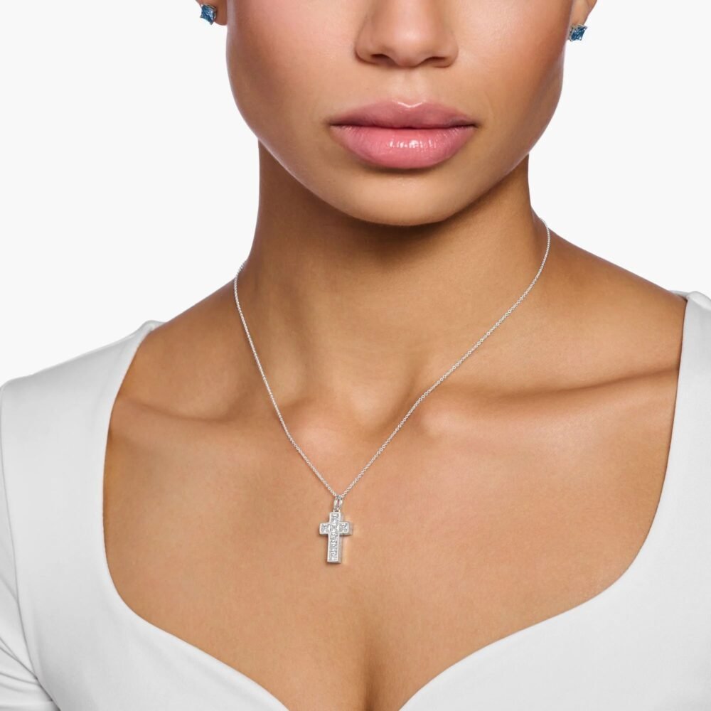 THOMAS SABO Heritage Cross White Stones Necklace - Image 3