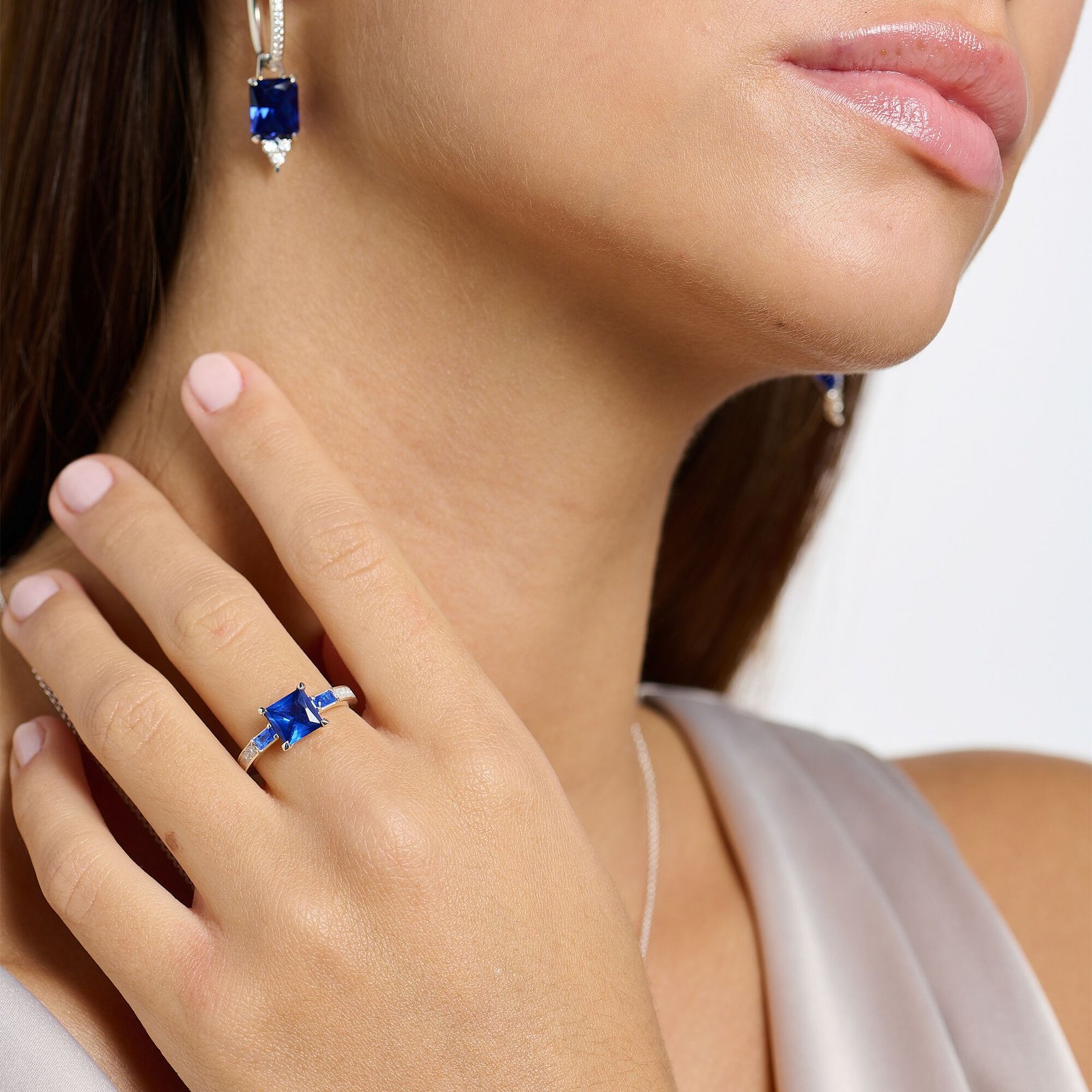 Thomas Sabo Ring with blue and white stones - Image 2